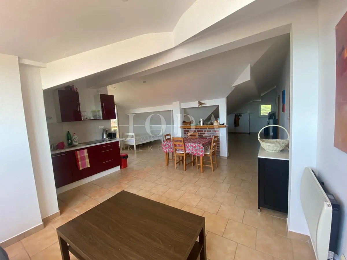 Stan - Novi Vinodolski, 87m2