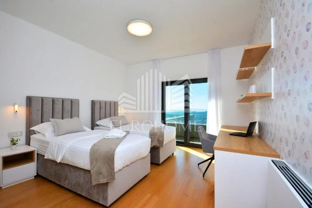 House - Klis, 223m2