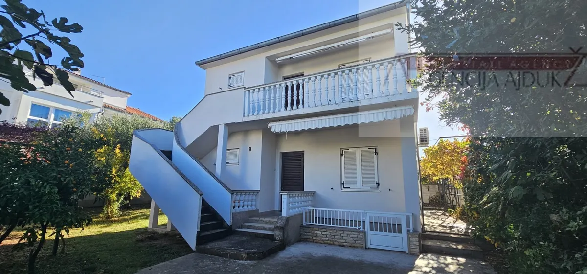 House - Biograd na Moru, 200m2