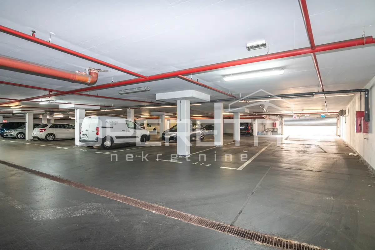 Poslovni Prostor - Bužanova, Kvatrić, Zagreb, 12m2