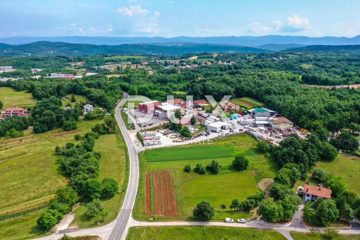 Zemljište - Pazin, 9508m2
