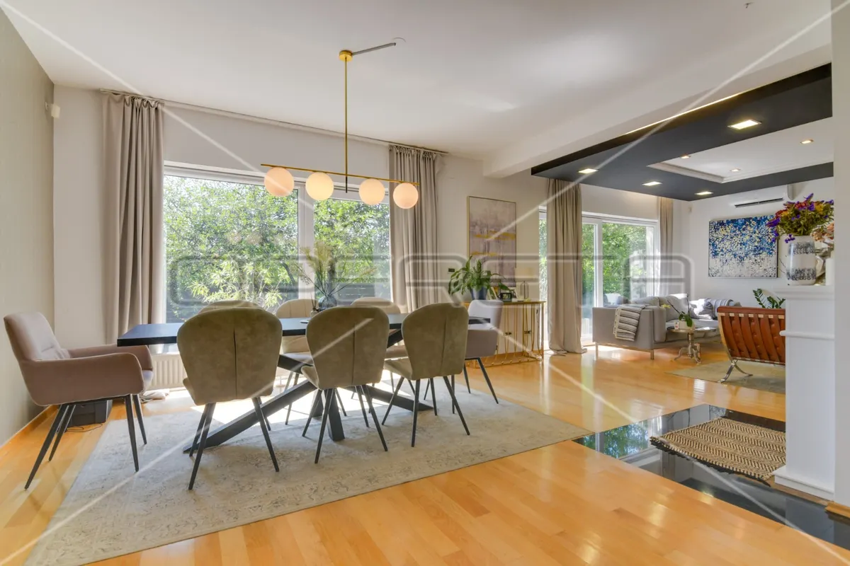 Kuća - Požarinje, Maksimir, Zagreb, 400m2