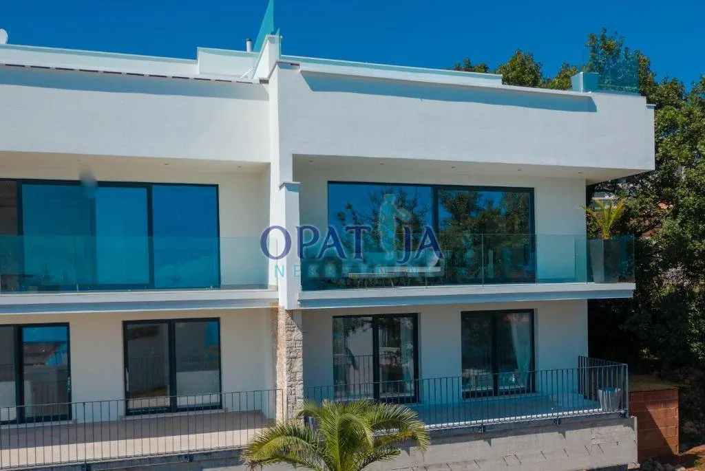 Kuća - Opatija - Okolica, 210m2