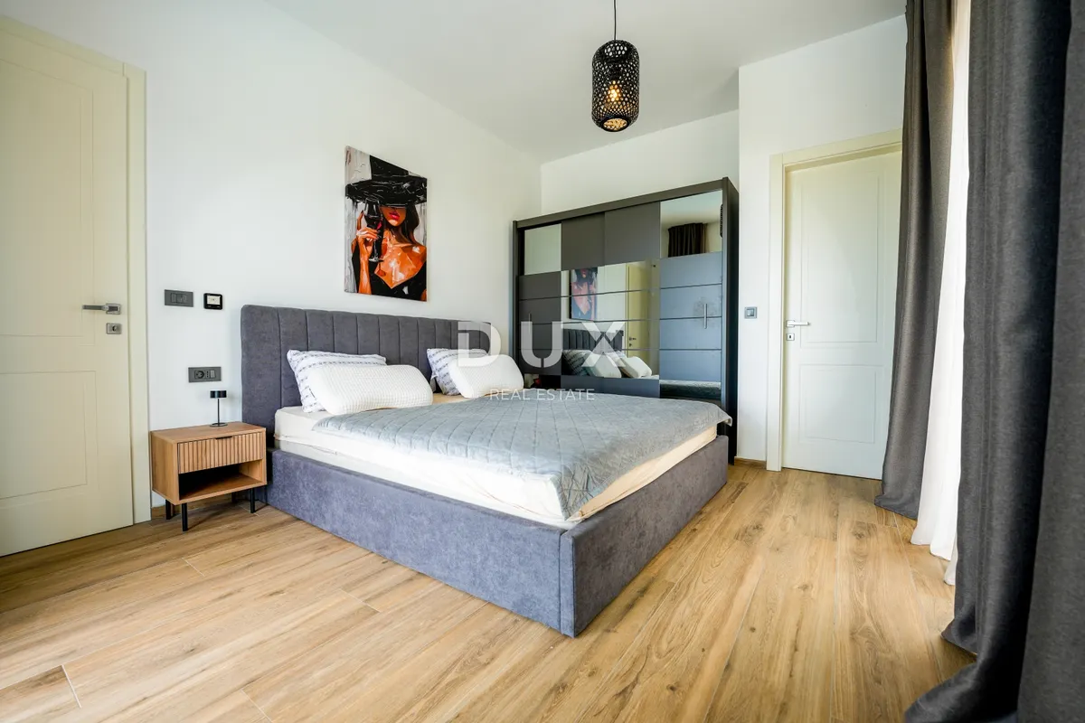 House - Kaštelir-Labinci, 360m2
