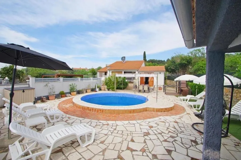 House - Pula, 167m2