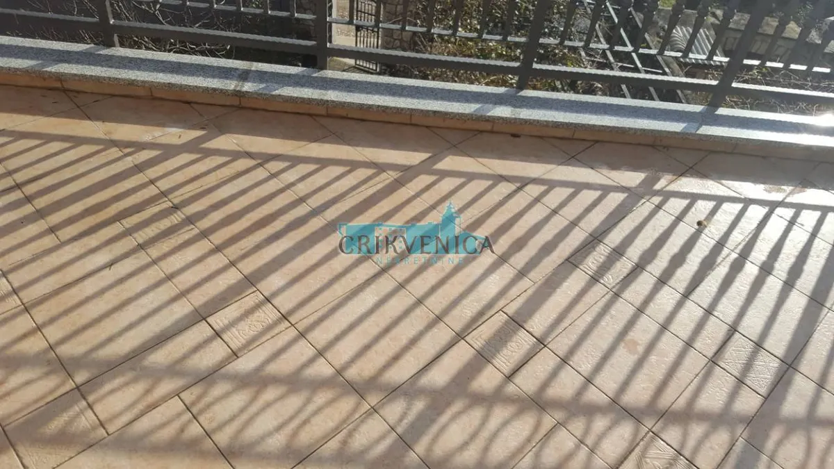 Kuća - Vinodolska Općina, 250m2