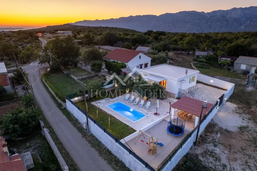 House - Posedarje, 97m2