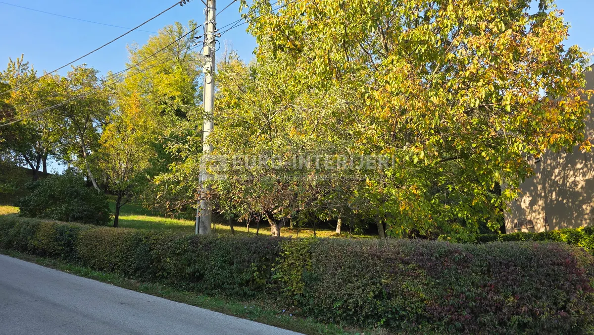 Zemljište - Podsused - Vrapče, 2750m2