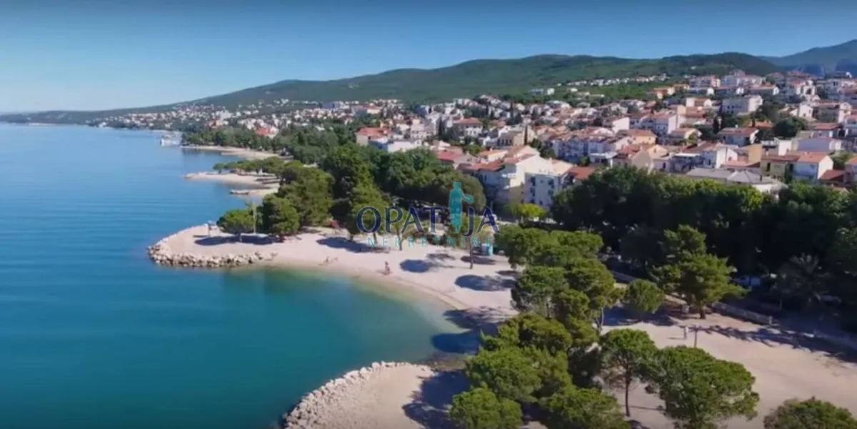 Poslovni Prostor - Crikvenica, 1m2