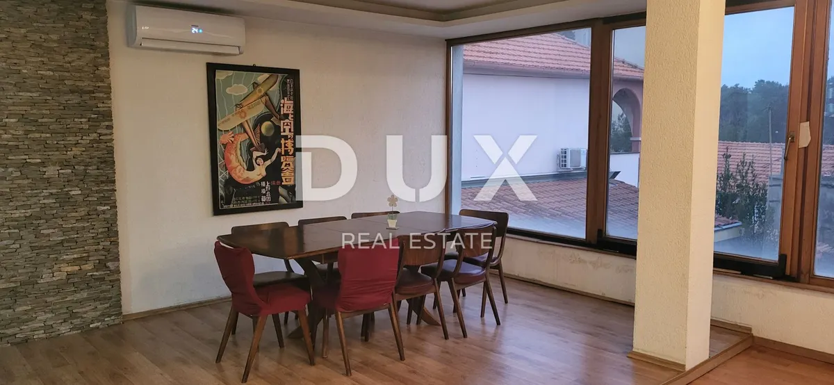 Kuća - Zadar, 331.65m2