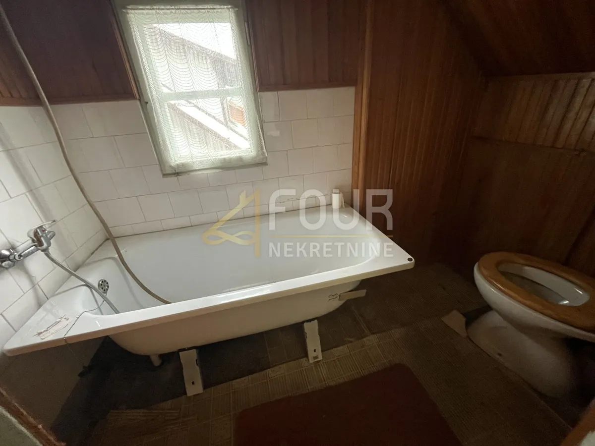Kuća - Delnice, 180m2