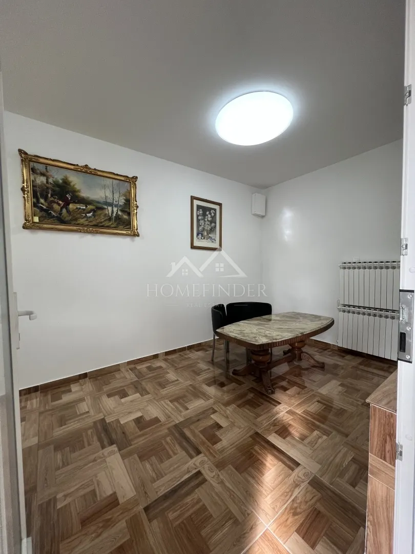 Poslovni Prostor - Zaprešić, 31.78m2