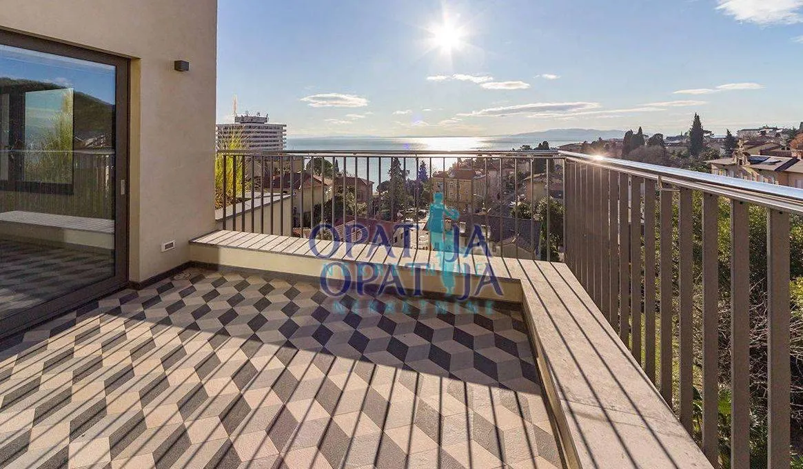 Stan - Opatija, 207.9m2