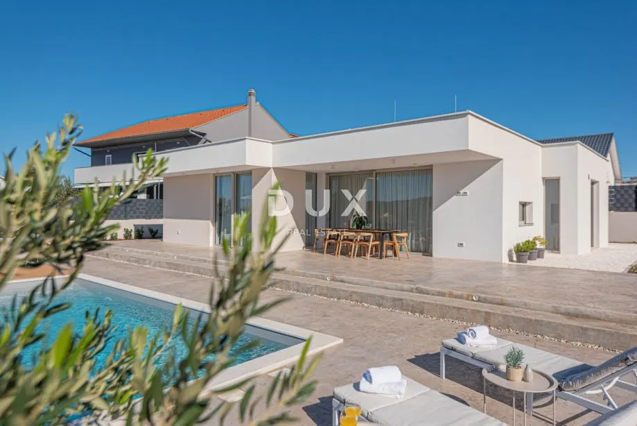 Kuća - Šibenik - Okolica, 120m2