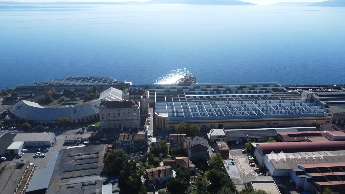 Poslovni Prostor - Rijeka, 30000m2