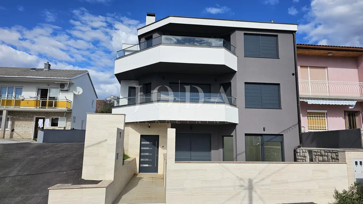 Stan - Crikvenica, 72m2