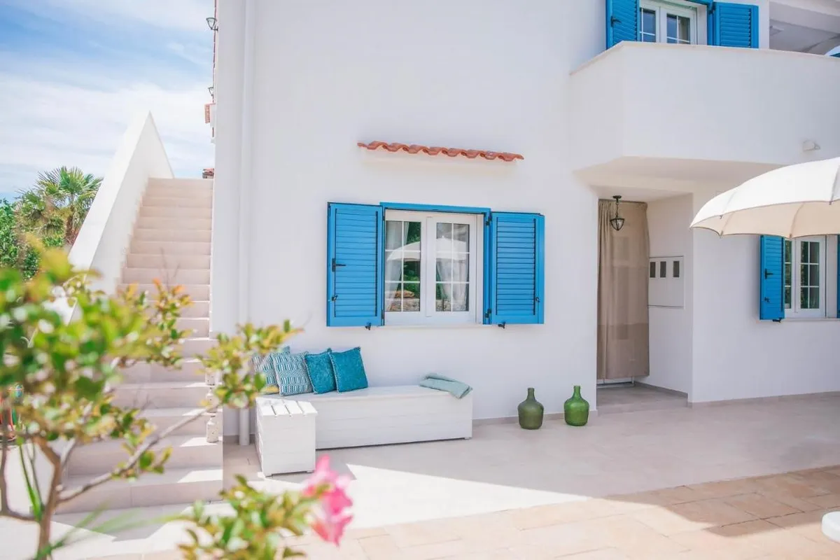 Kuća - Dobrinj, 230m2