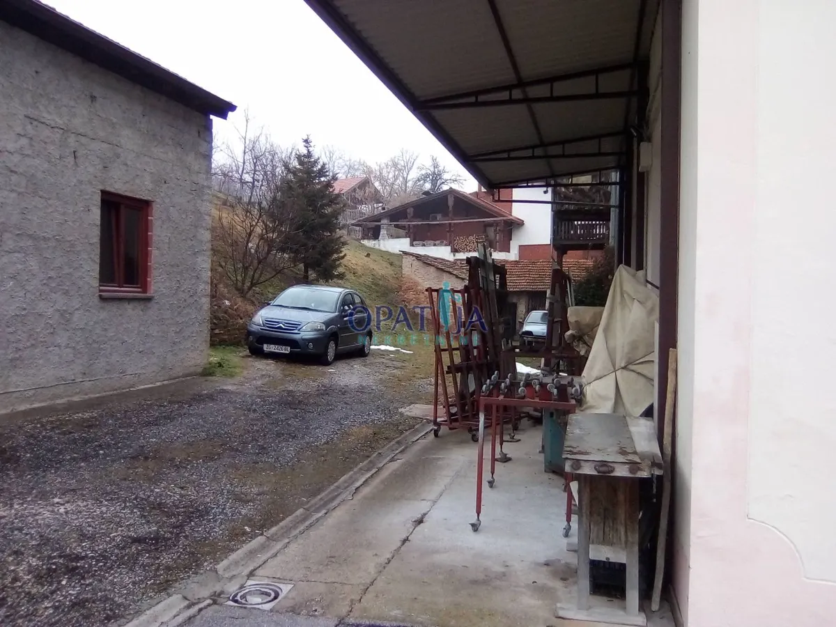 Stan - Sveti Ivan Zelina, 230m2