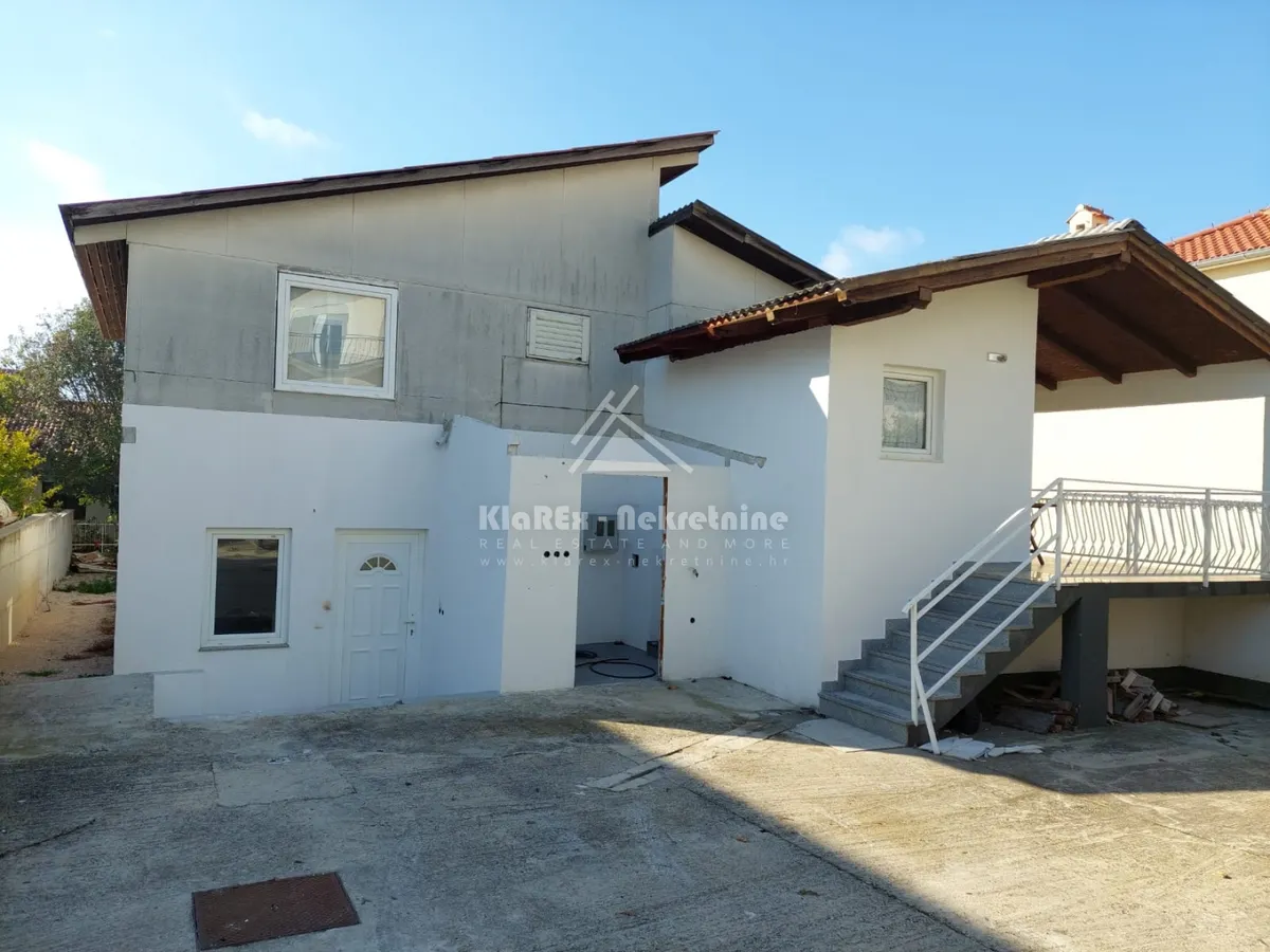 Kuća - Vodice, 135.34m2