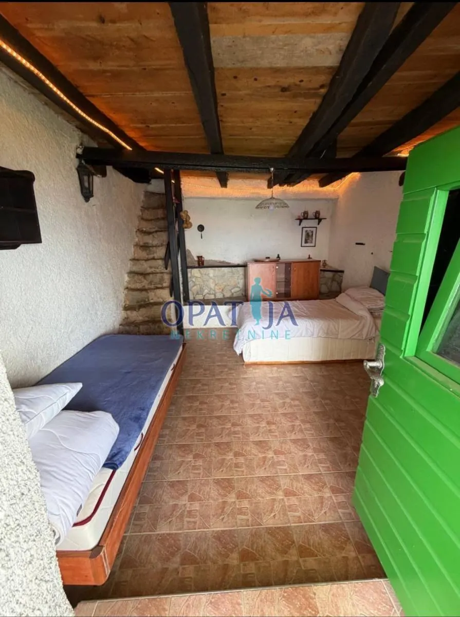 Kuća - Mošćenička Draga, 101m2