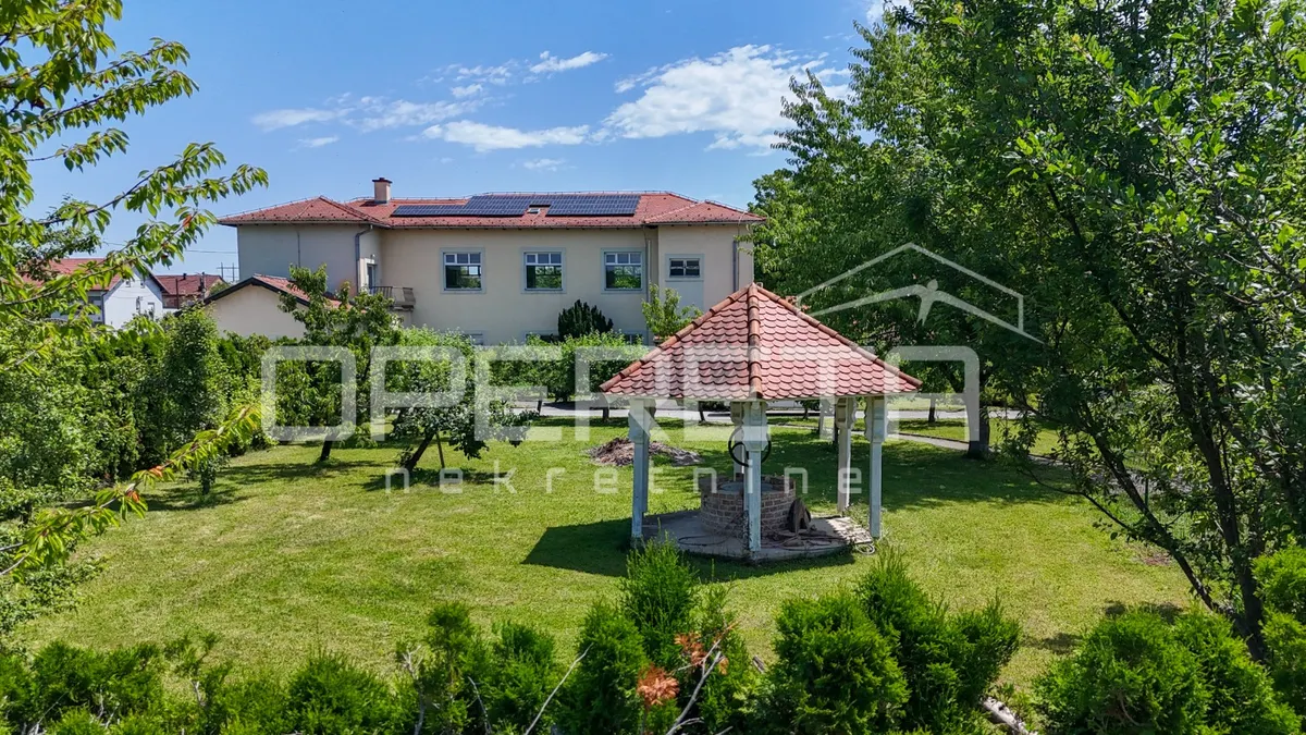 House - Bana Jelačića, Jastrebarsko, Jastrebarsko, 900m2