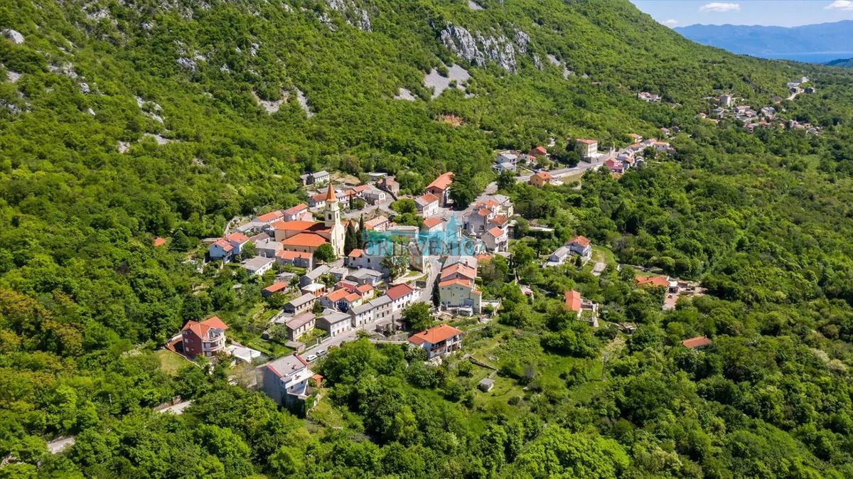 Zemljište - Vinodolska Općina, 350m2