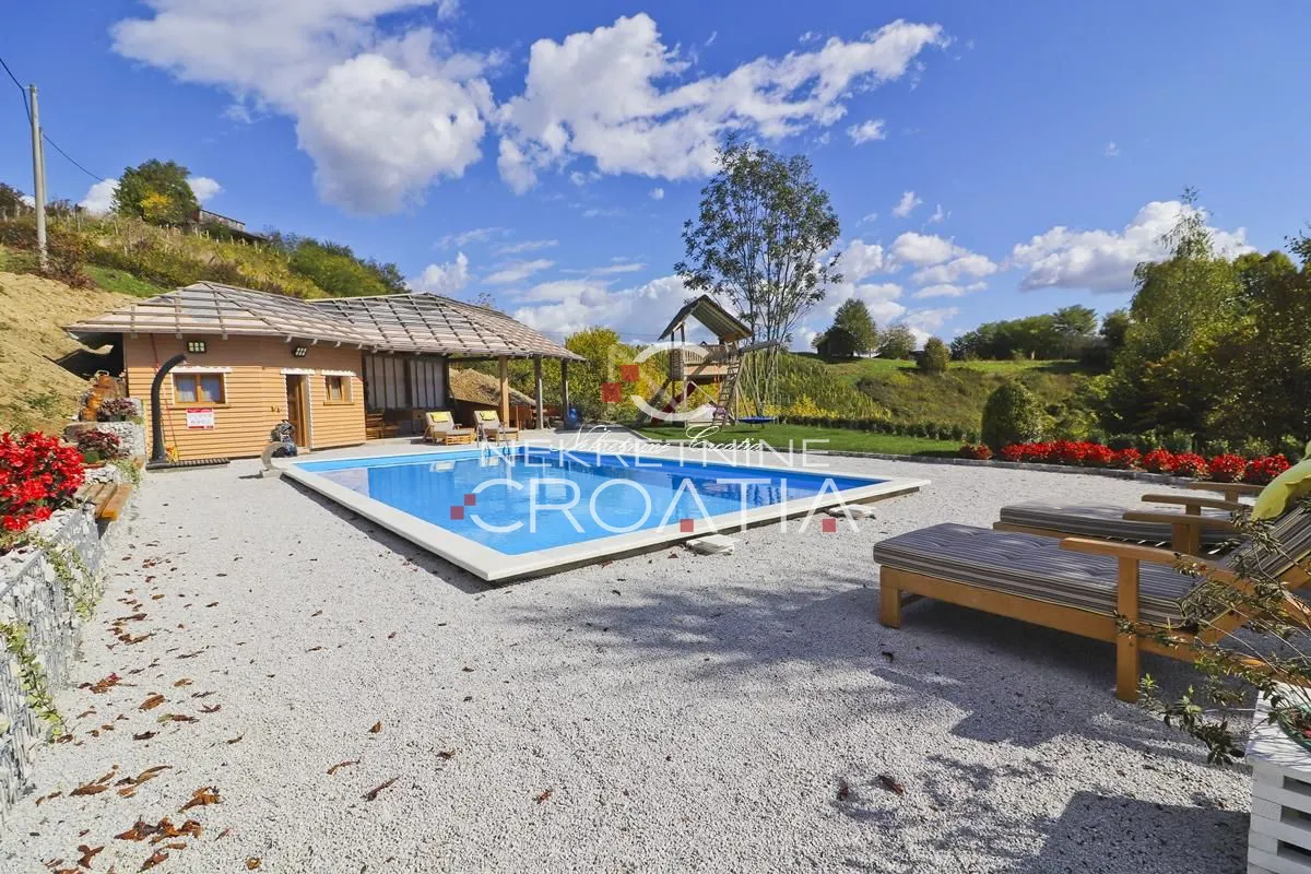 House - Donja Voća, 200m2