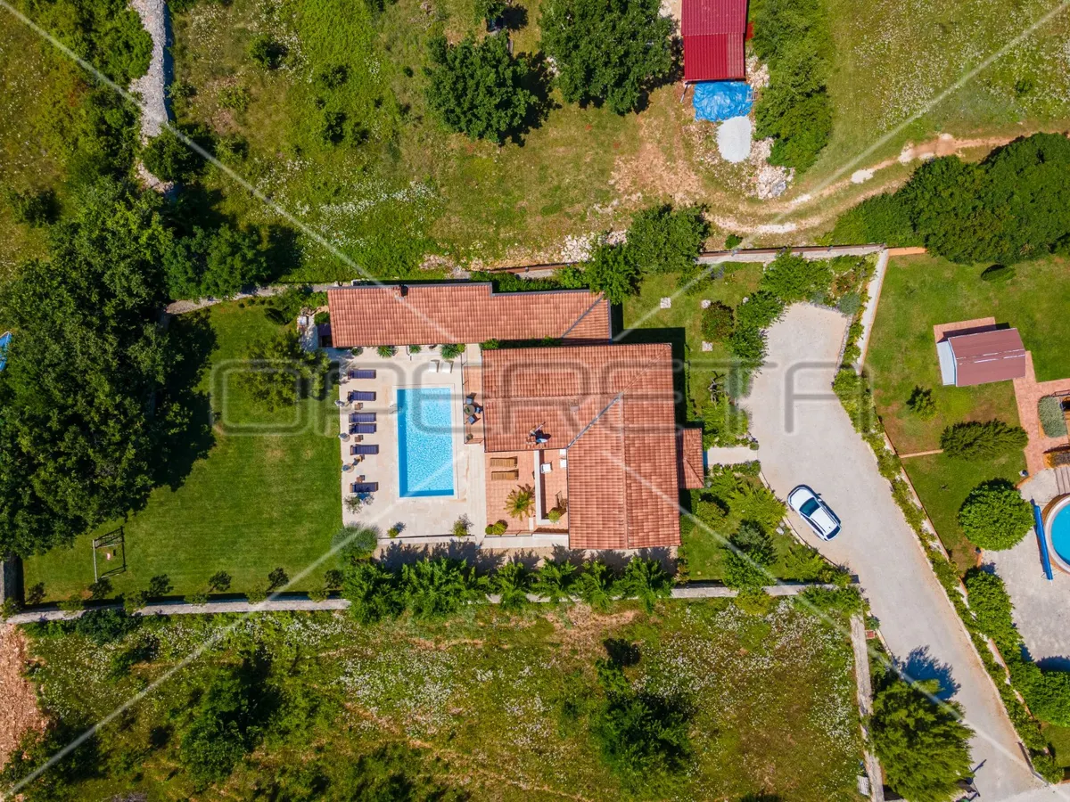 Kuća - Svetvinčenat bb, Svetvinčenat, Svetvinčenat, 226m2