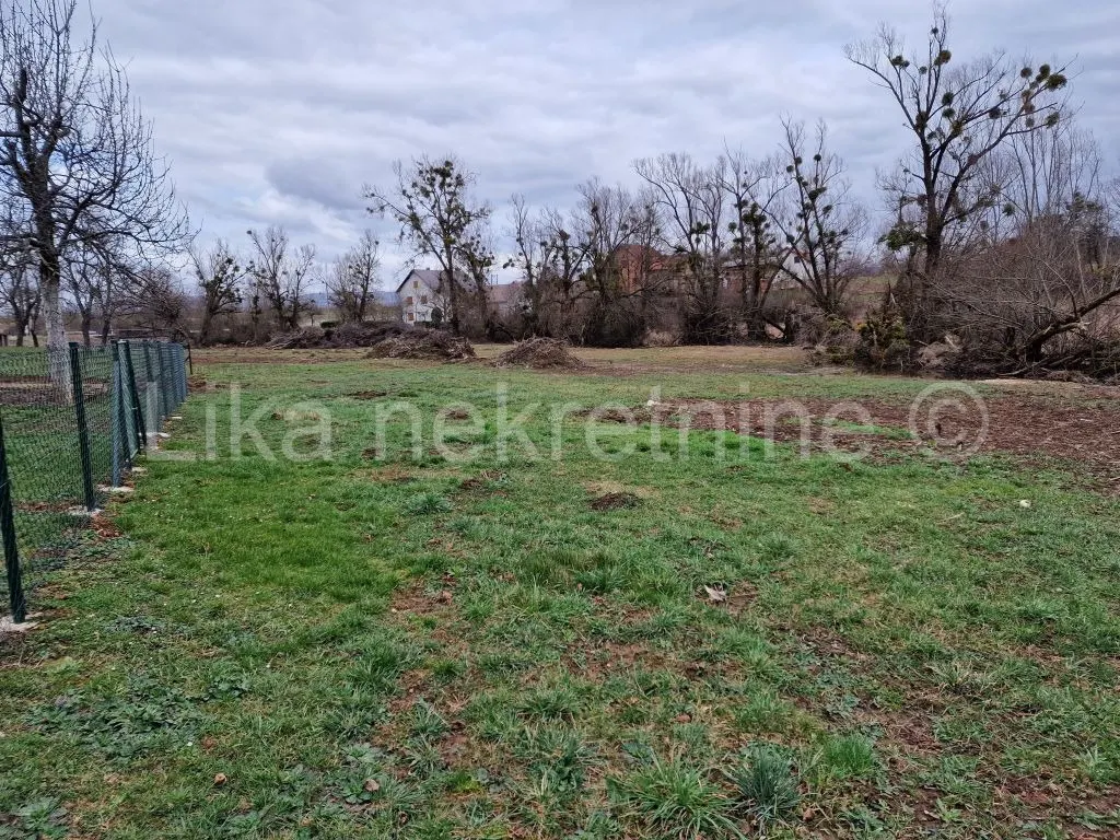 Land - Perušić, 4640m2