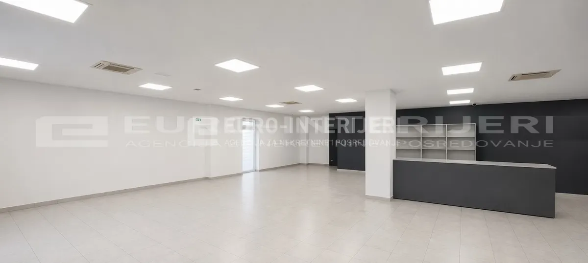 Poslovni Prostor - Mursko Središće, 300m2