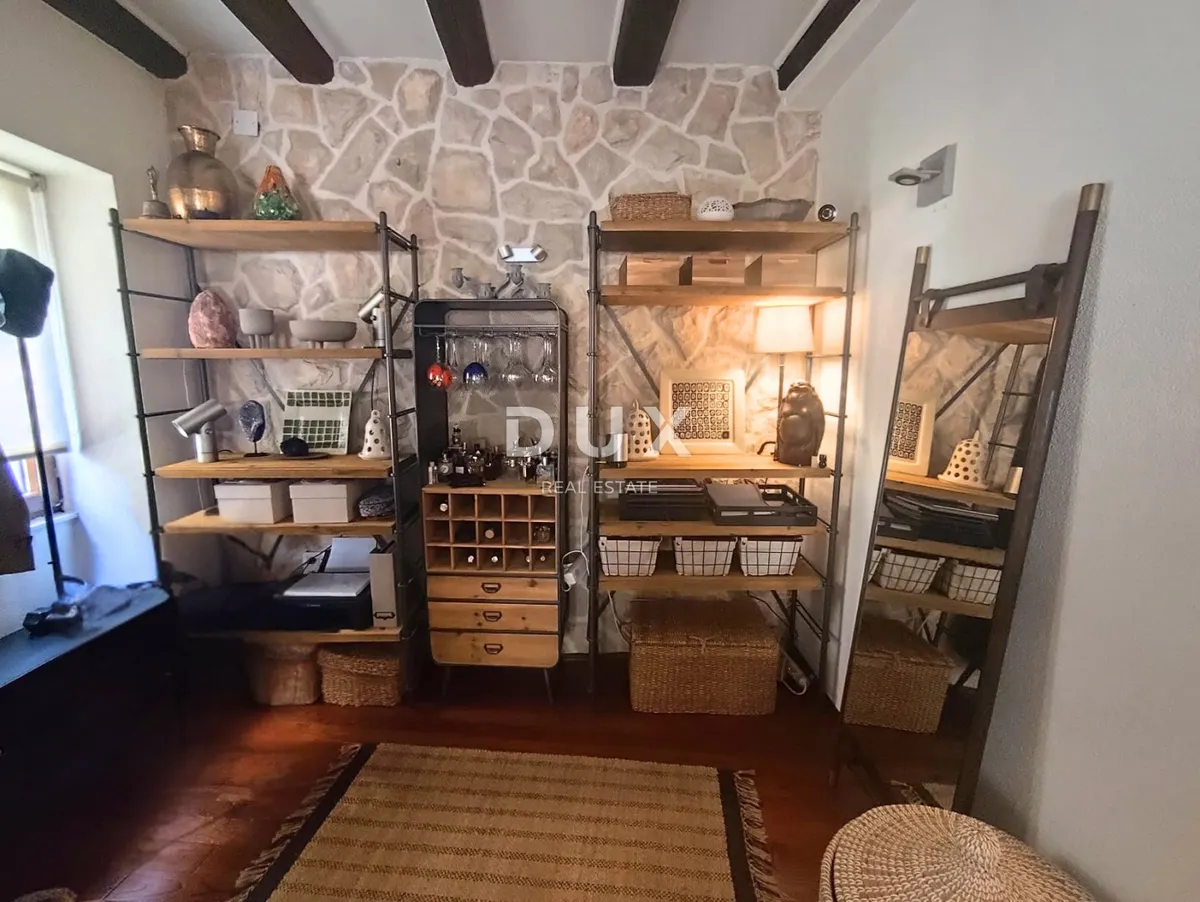 Kuća - Šibenik, 151m2