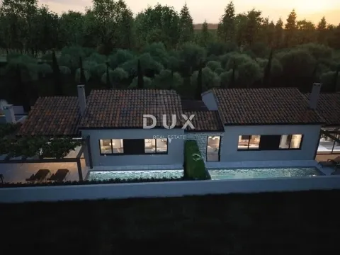 Kuća - Kaštelir-Labinci, 330m2