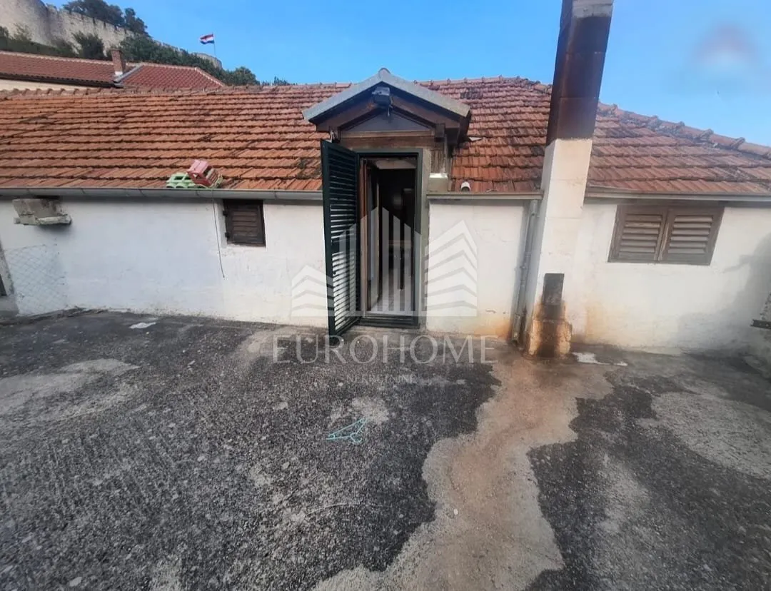 House - Benkovac, 259m2