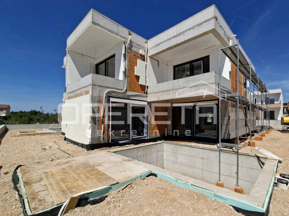 Kuća - Sarajevska, Vodice, Vodice, 176m2