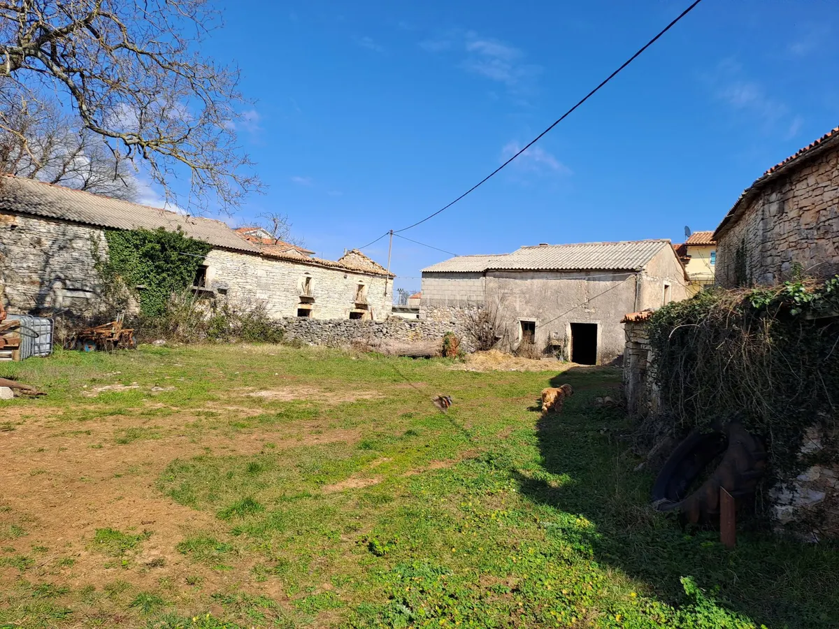 Kuća - Barban, 400m2
