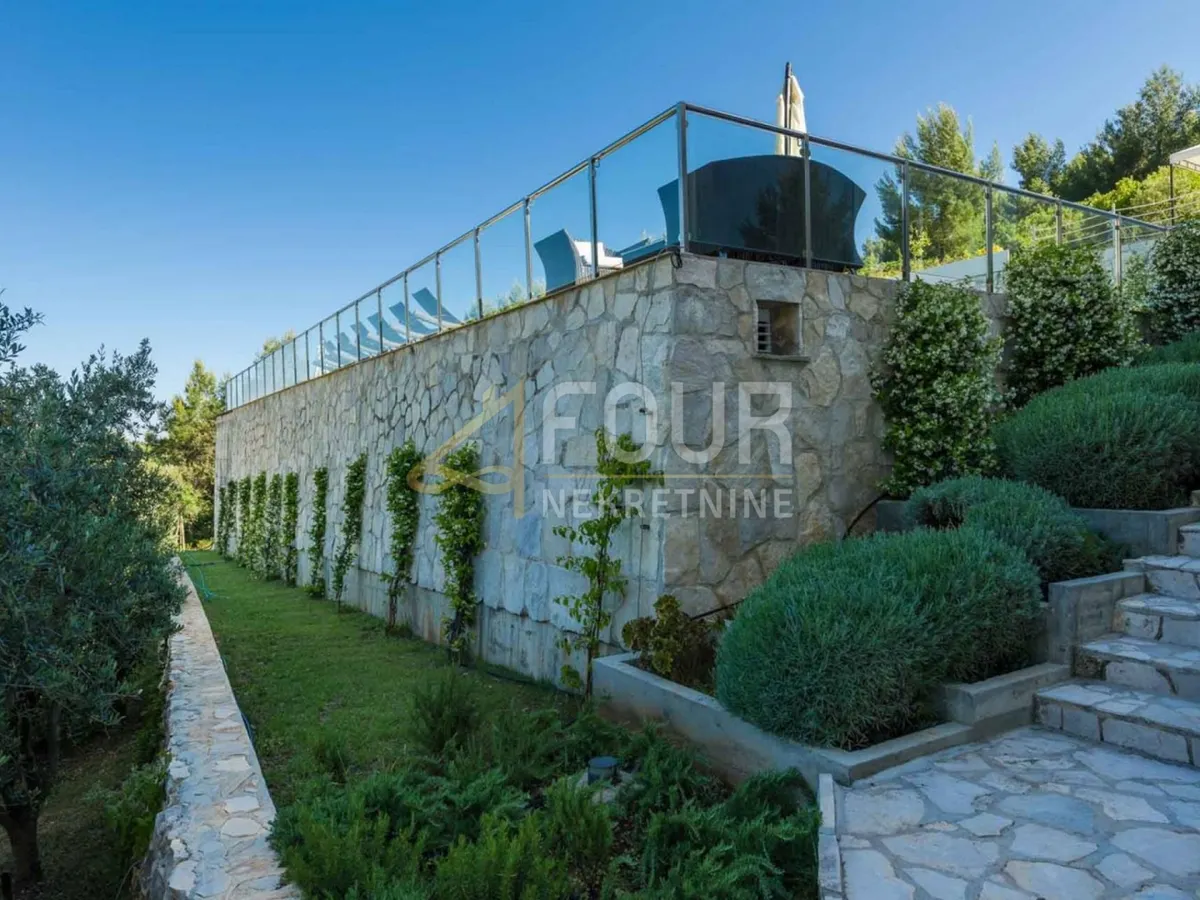 Kuća - Korčula, 520m2