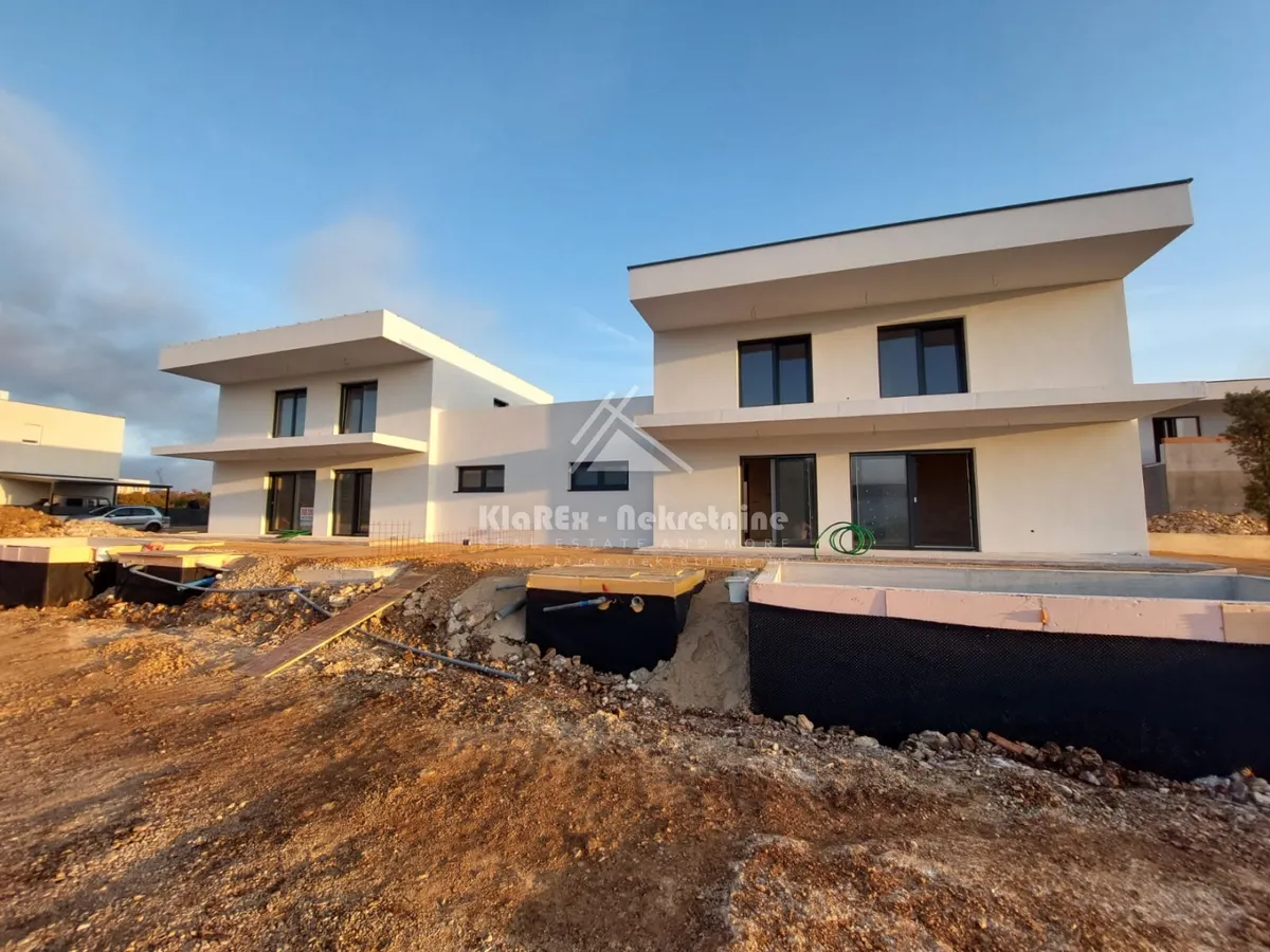 Kuća - Vodice, 157.64m2