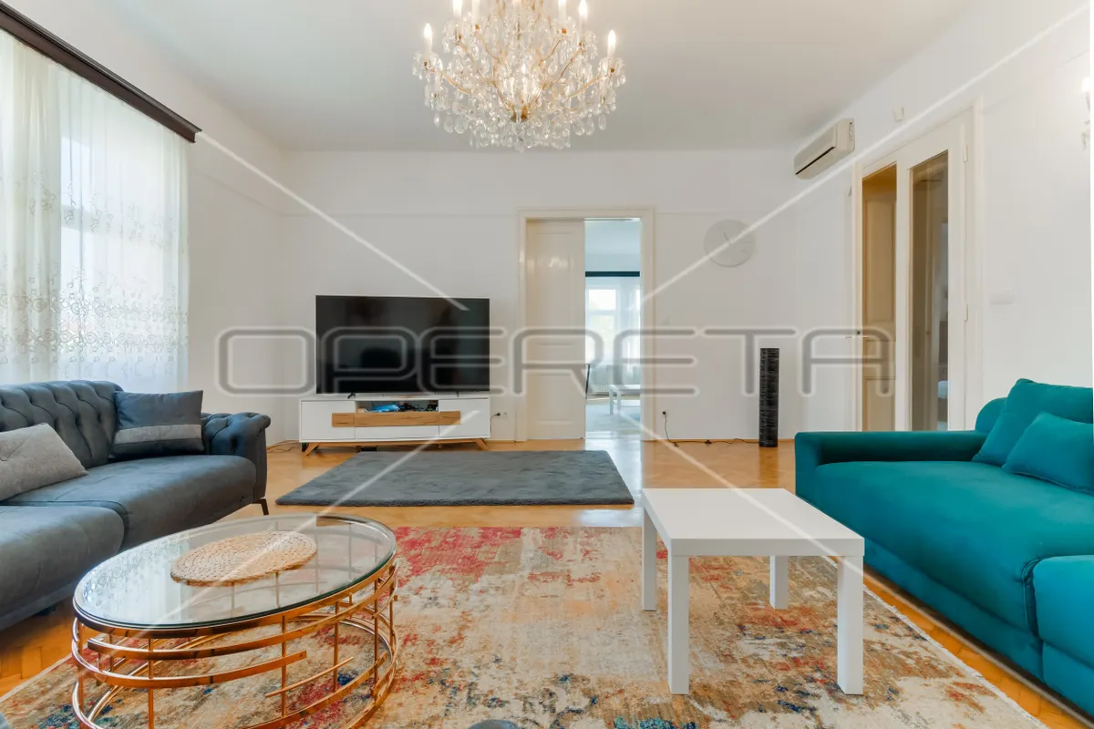 Stan - Trg žrtava fašizma, Centar, Zagreb, 126m2