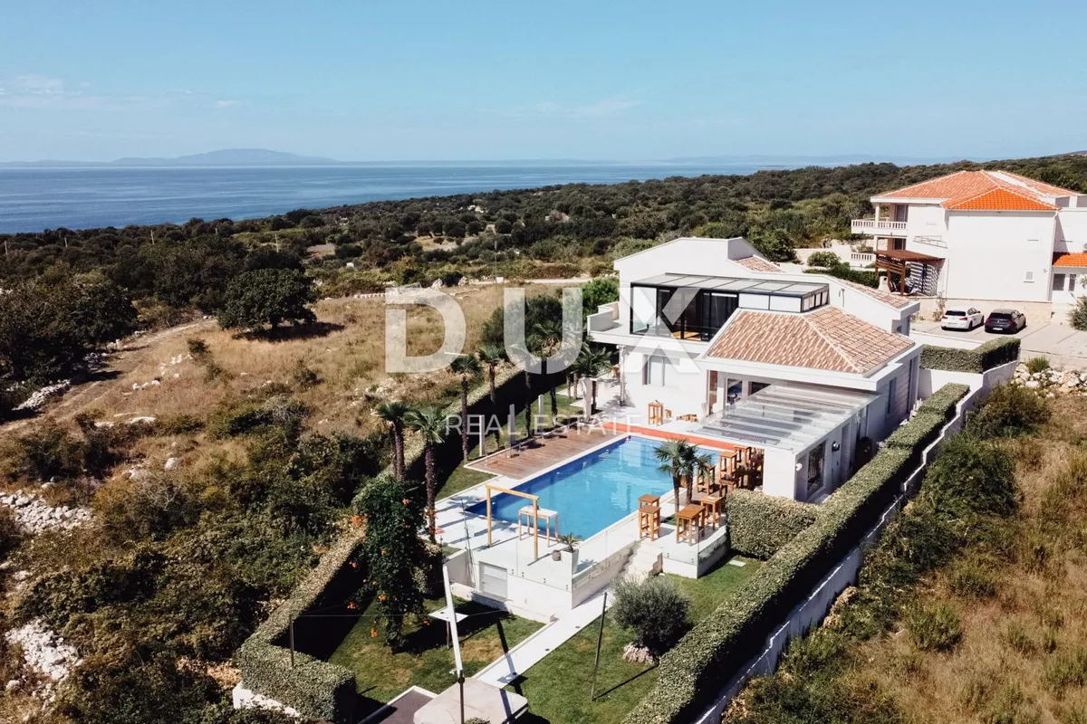 Kuća - Novalja, 280m2