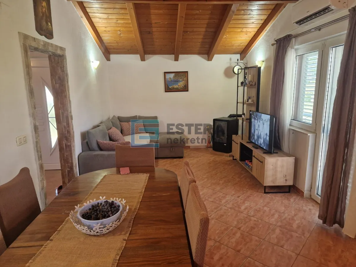 Kuća - Polača, 160m2