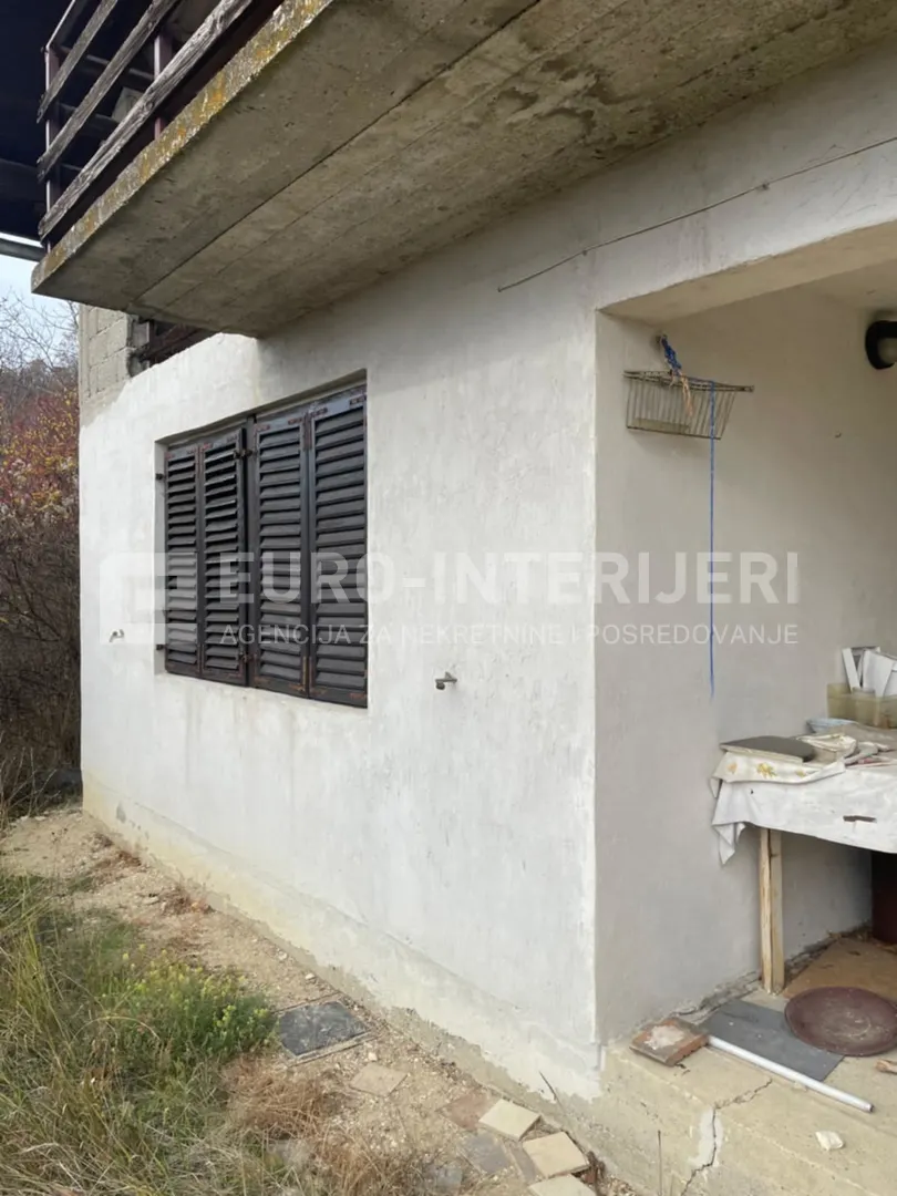 Kuća - Sesvete, 120m2