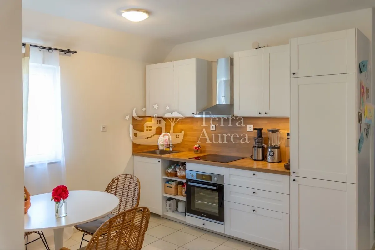 Stan - Malinska-Dubašnica, 61m2