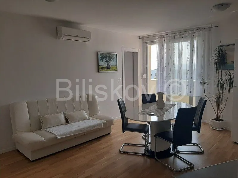 Stan - Žnjan, Split, 50m2