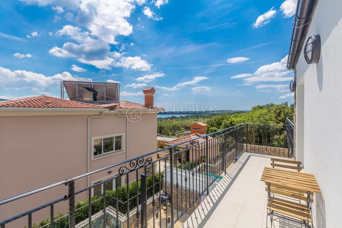 House - Krk, 121m2