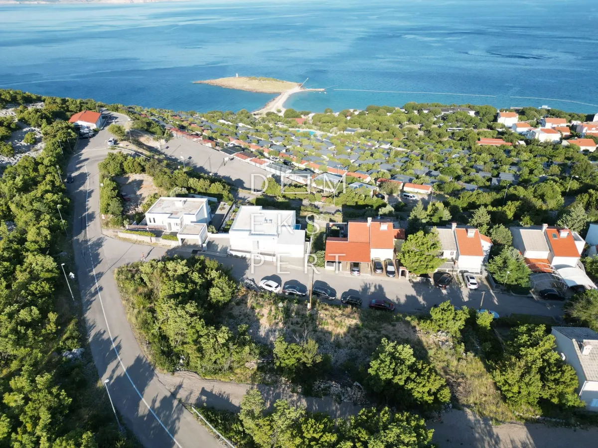 Zemljište - Novi Vinodolski, 665m2