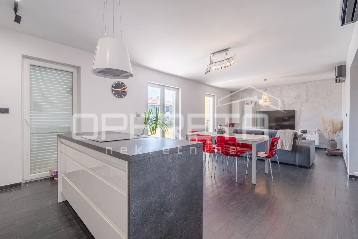 Apartment - Modrusanov prilaz, Pula, Pula, 128m2