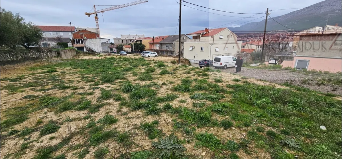 Zemljište - Solin, 900m2