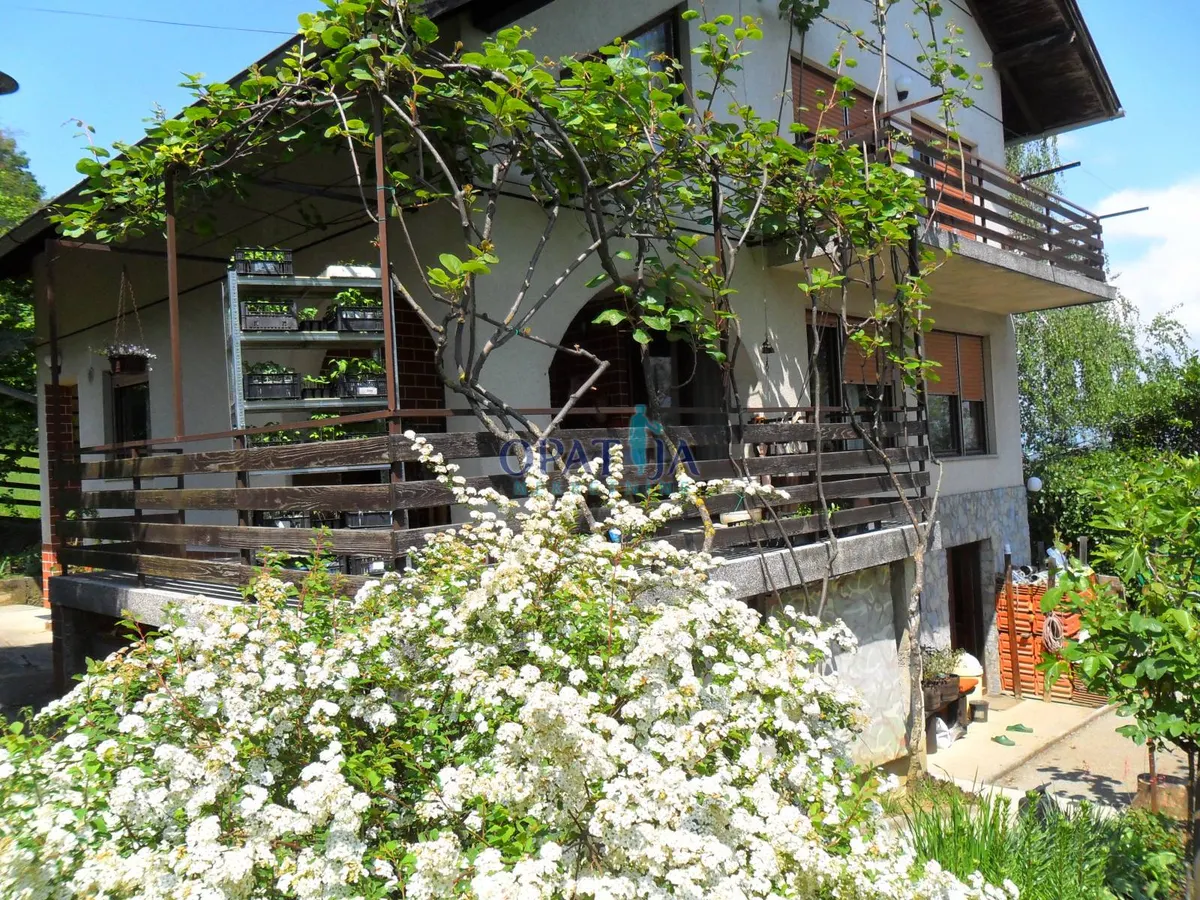 Kuća - Tuhelj, 180m2
