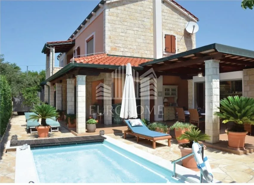 House - Novalja, 123m2