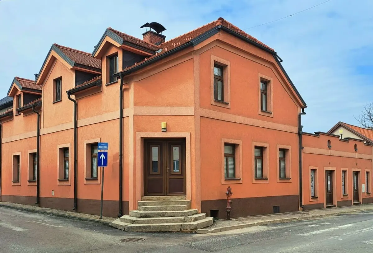 Kuća - Ulica Franje Tuđmana, Gospić, Gospić, 430m2